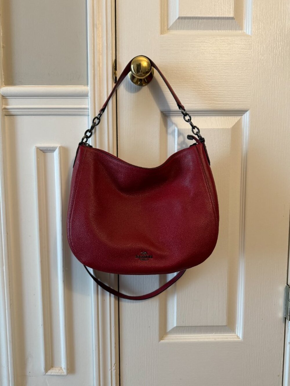 COACH Chelsea Hobo 32 Cherry Red Leather Shoulder Bag Purse Convertible